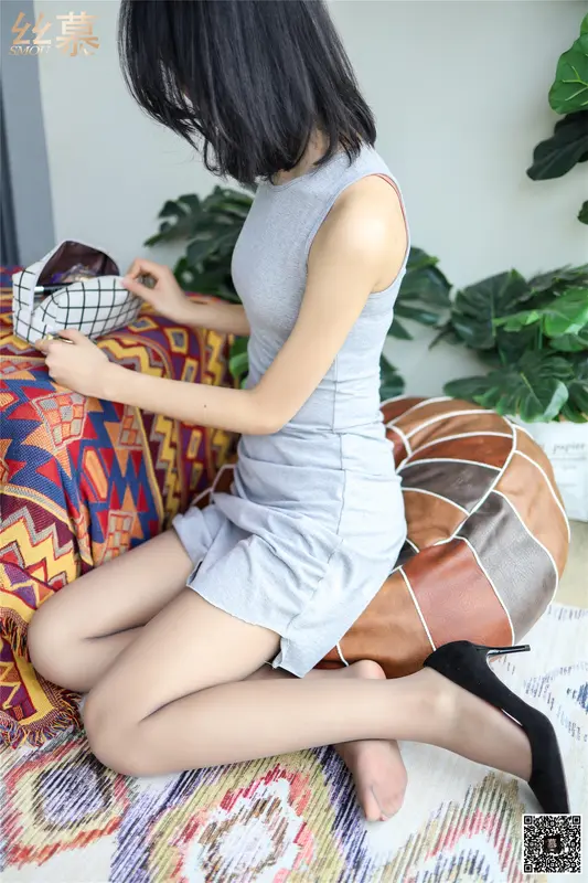 [丝慕GIRL]特写集 TX027 茗茗《亵玩化妆品》 - 丝慕写真